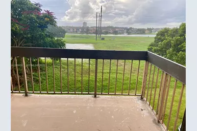8881 A Fontainebleau Blvd #307, Miami, FL 33172 - Photo 37