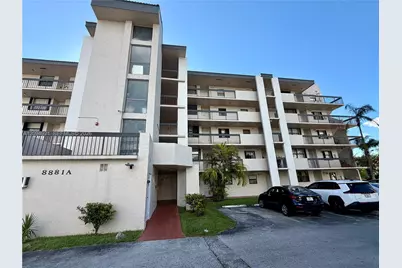 8881 A Fontainebleau Blvd #307, Miami, FL 33172 - Photo 1