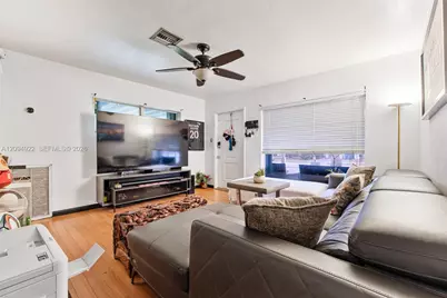 230 NW 52nd St, Oakland Park, FL 33309 - Photo 3