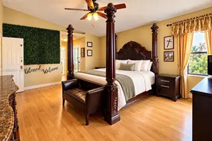 1021 NW 185th Ave, Pembroke Pines, FL 33029 - Photo 25