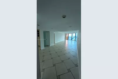 3375 N Country Club Dr #1102, Aventura, FL 33180 - Photo 3