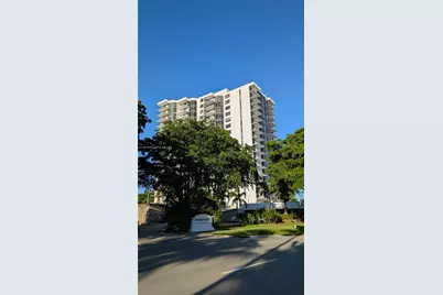 3375 N Country Club Dr #1102, Aventura, FL 33180 - Photo 1