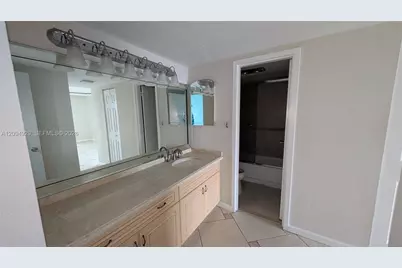 3375 N Country Club Dr #1102, Aventura, FL 33180 - Photo 15
