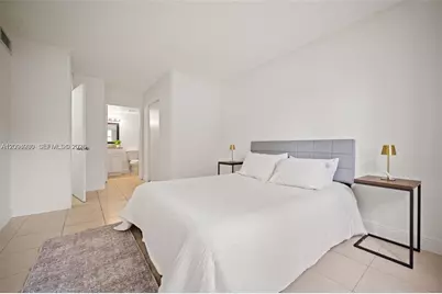 7195 NW 179th St #106, Hialeah, FL 33015 - Photo 9