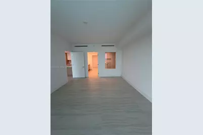 2411 Laguna Cir #2408, Miami, FL 33181 - Photo 9