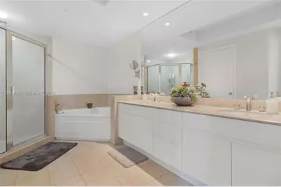 848 Brickell Key Dr #3905, Miami, FL 33131 - Photo 31