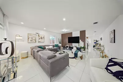 530 SW 7th Ave, Homestead, FL 33030 - Photo 5
