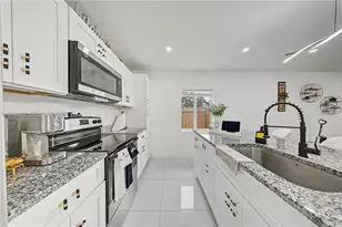 530 SW 7th Ave, Homestead, FL 33030 - Photo 7