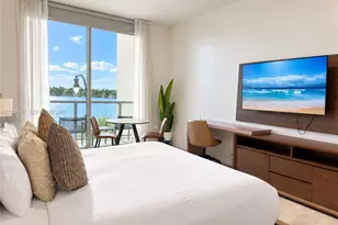777 N Ocean Dr, Hollywood, FL 33019 - Photo 1