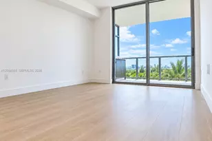 2411 Laguna Cir, Miami, FL 33181 - Photo 3