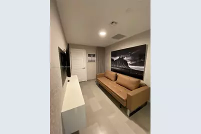 88 SW 7th St #1904, Miami, FL 33130 - Photo 19