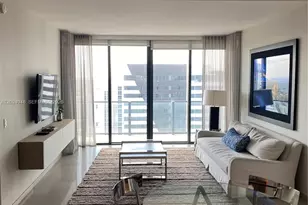 88 SW 7th St, Miami, FL 33130 - Photo 3