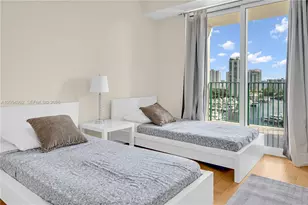 19900 E Country Club Dr, Aventura, FL 33180 - Photo 9