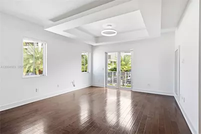 8221 NW 34th Dr, Doral, FL 33122 - Photo 33