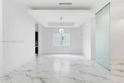 8221 NW 34th Dr, Doral, FL 33122 - Photo 15