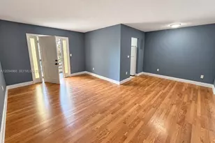 2335 NE 172nd St, North Miami Beach, FL 33160 - Photo 1
