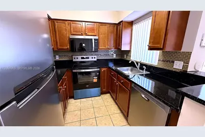 7640 Westwood Dr #406, Tamarac, FL 33321 - Photo 3