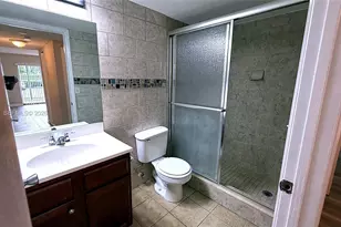 7640 Westwood Dr, Tamarac, FL 33321 - Photo 9