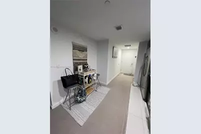 31 SE 6th St #903, Miami, FL 33131 - Photo 7