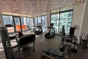 31 SE 6th St, Miami, FL 33131 - Photo 35
