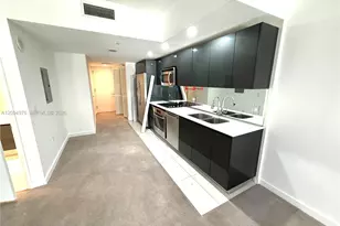 31 SE 6th St, Miami, FL 33131 - Photo 3