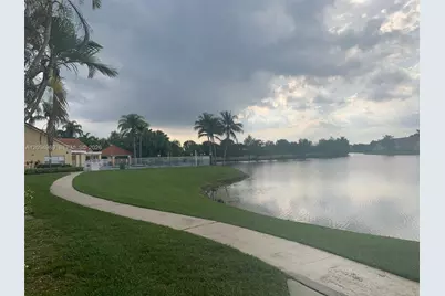 701 Vista Isles Dr #1624, Sunrise, FL 33325 - Photo 5