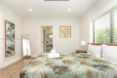 2360 SW 12th St, Miami, FL 33135 - Photo 25