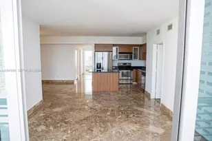 325 S Biscayne Blvd, Miami, FL 33131 - Photo 3