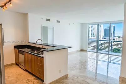 325 S Biscayne Blvd #2722, Miami, FL 33131 - Photo 9