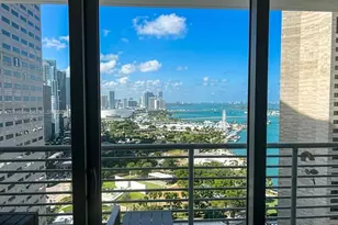 325 S Biscayne Blvd, Miami, FL 33131 - Photo 19