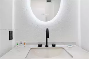 117 NE 48th St, Miami, FL 33137 - Photo 29
