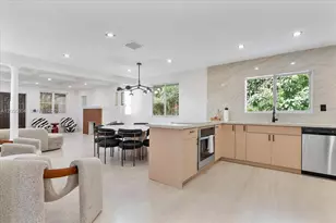 117 NE 48th St, Miami, FL 33137 - Photo 3