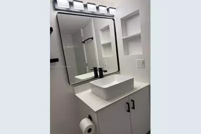 4140 NW 79th Ave #1C, Doral, FL 33166 - Photo 13