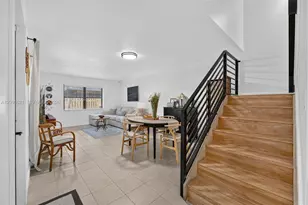 14285 SW 94th Cir Ln, Miami, FL 33186 - Photo 1