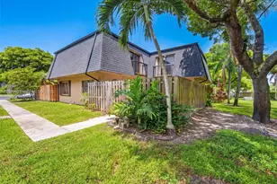 14285 SW 94th Cir Ln, Miami, FL 33186 - Photo 23