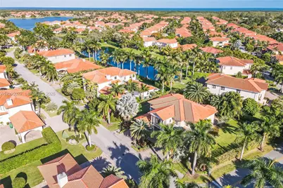 19529 SW 80th Ct, Cutler Bay, FL 33157 - Photo 9