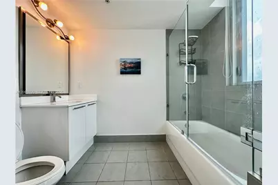 92 SW 3rd St #4905, Miami, FL 33130 - Photo 3