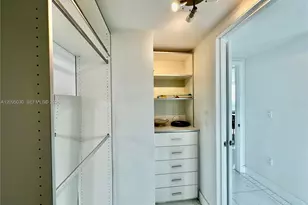 92 SW 3rd St, Miami, FL 33130 - Photo 13