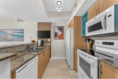 17555 Atlantic Blvd #TS6, Sunny Isles Beach, FL 33160 - Photo 7