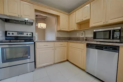 2403 SW 58th Mnr #1, Fort Lauderdale, FL 33312 - Photo 19