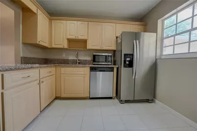 2403 SW 58th Mnr #1, Fort Lauderdale, FL 33312 - Photo 17