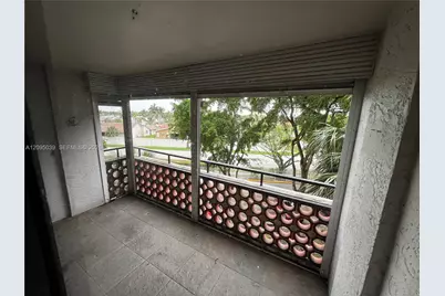 4222 Inverrary Blvd #4305, Lauderhill, FL 33319 - Photo 5