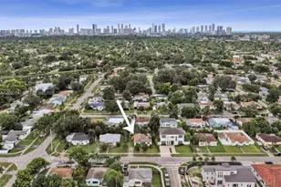 17401 NE 11th Ct, Miami, FL 33162 - Photo 27