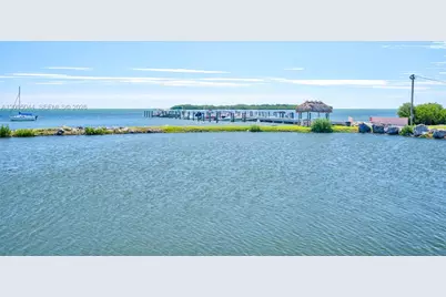 903 S Emerald Dr, Key Largo, FL 33037 - Photo 27