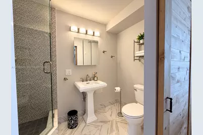 300 Bayview Dr #2014, Sunny Isles Beach, FL 33160 - Photo 17