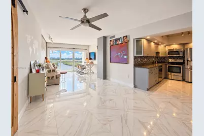 300 Bayview Dr #2014, Sunny Isles Beach, FL 33160 - Photo 9