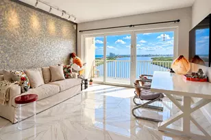 300 Bayview Dr, Sunny Isles Beach, FL 33160 - Photo 3