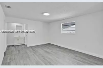 3074 SW 17th St #rear, Miami, FL 33145 - Photo 21