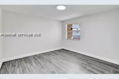 3074 SW 17th St #rear, Miami, FL 33145 - Photo 11