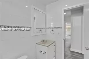 3074 SW 17th St, Miami, FL 33145 - Photo 17